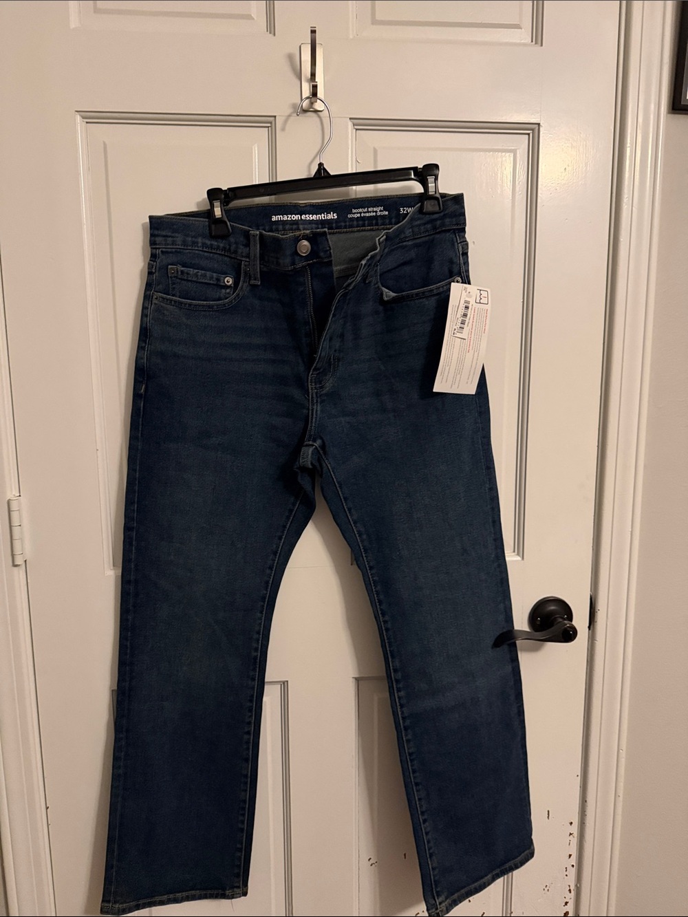 Amazon Essentials Men’s Dark Blue Straight Jeans
